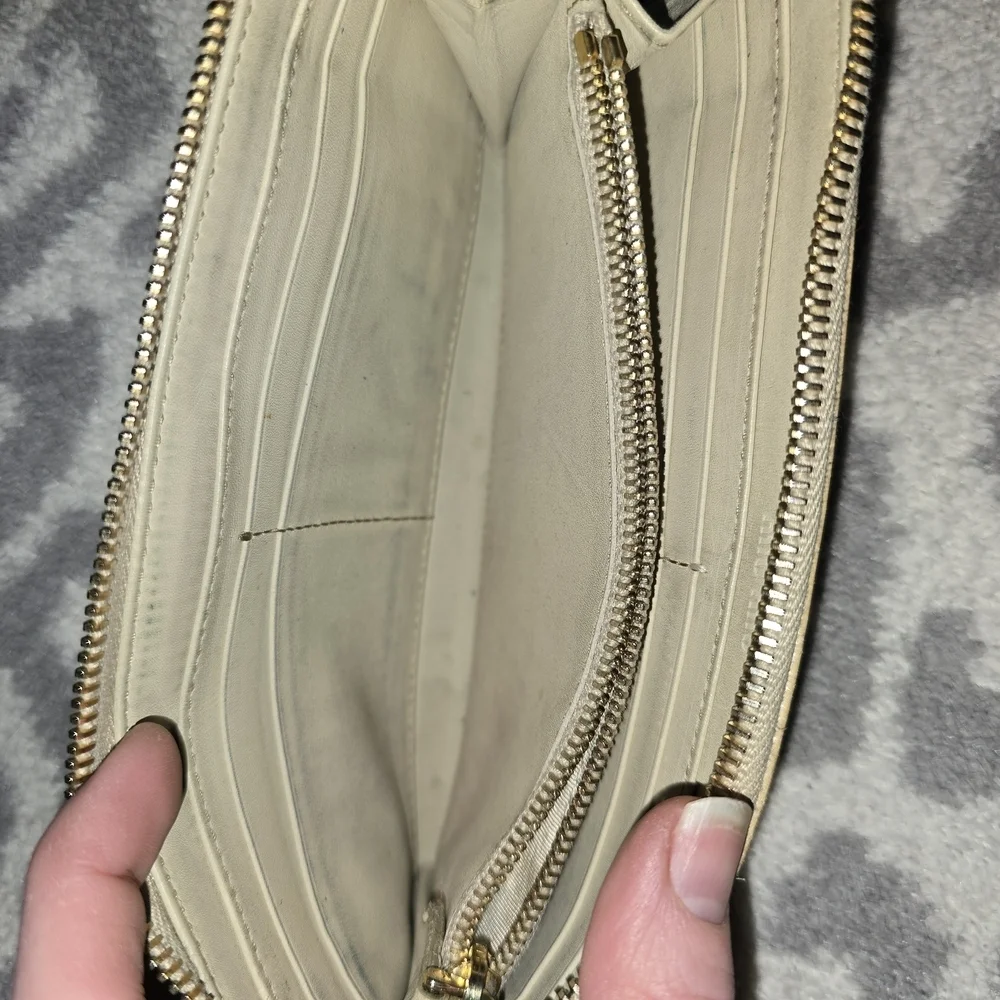 Miu Miu Cream Croc-Embossed Leather Accordian Zip Wallet